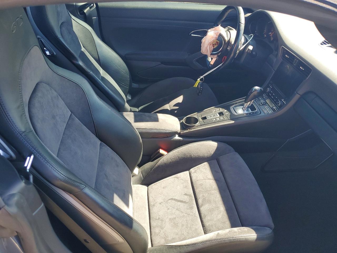 Porsche 911 Carrera S