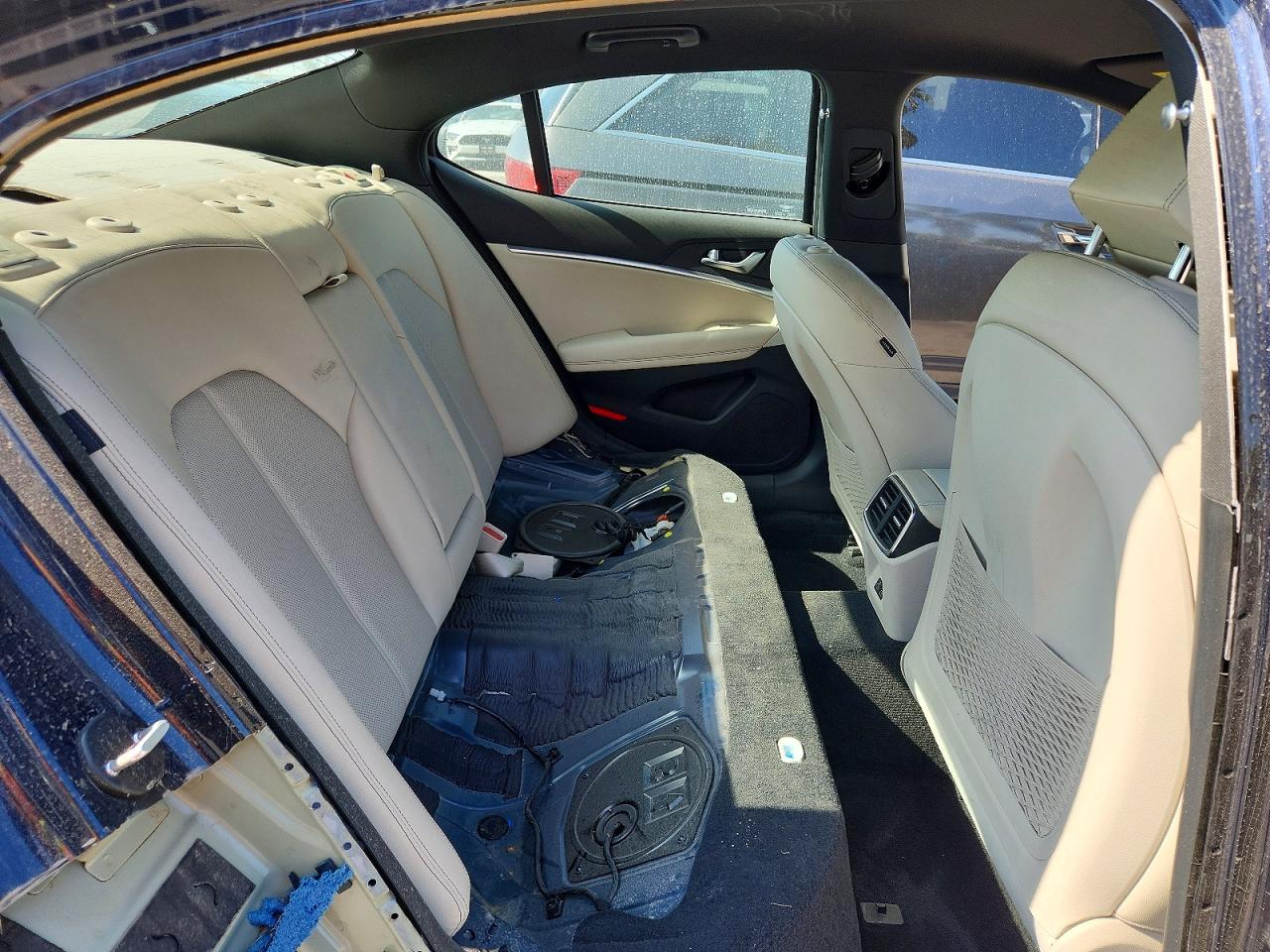 Genesis G70 2.5t Standard
