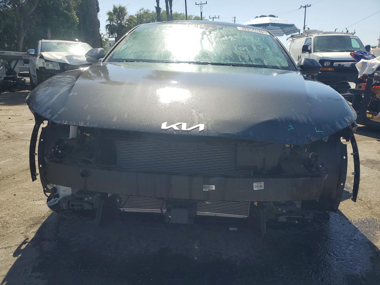 Kia K4 Lxs