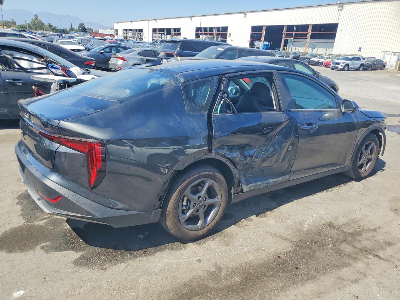 Kia K4 Lxs