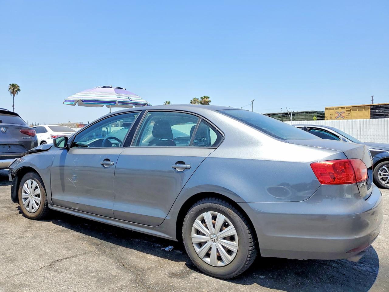 Volkswagen Jetta Base
