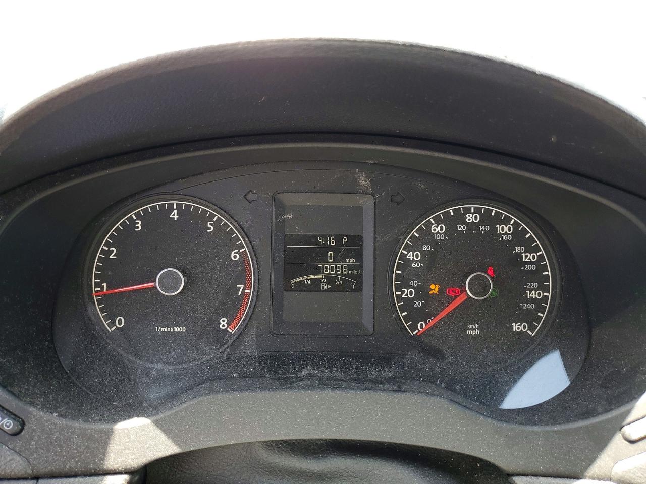 Volkswagen Jetta Base