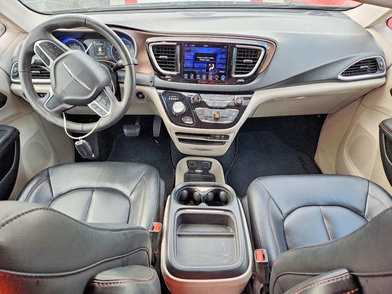 Chrysler Pacifica Touring L