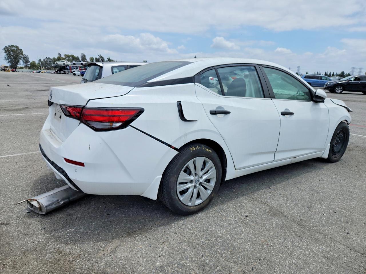 Nissan Sentra S