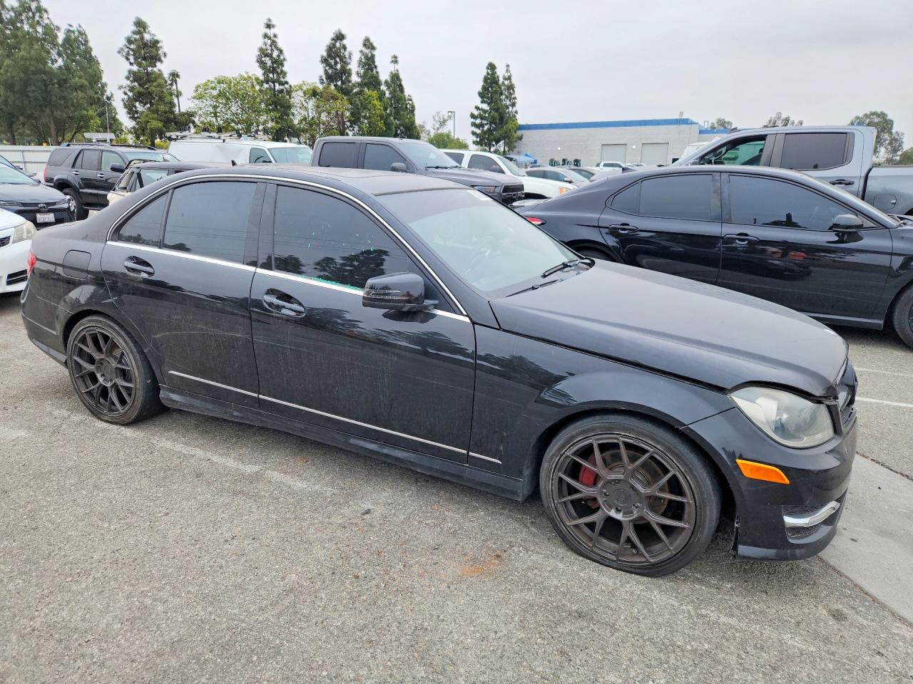Mercedes-Benz C-Class 300 4matic