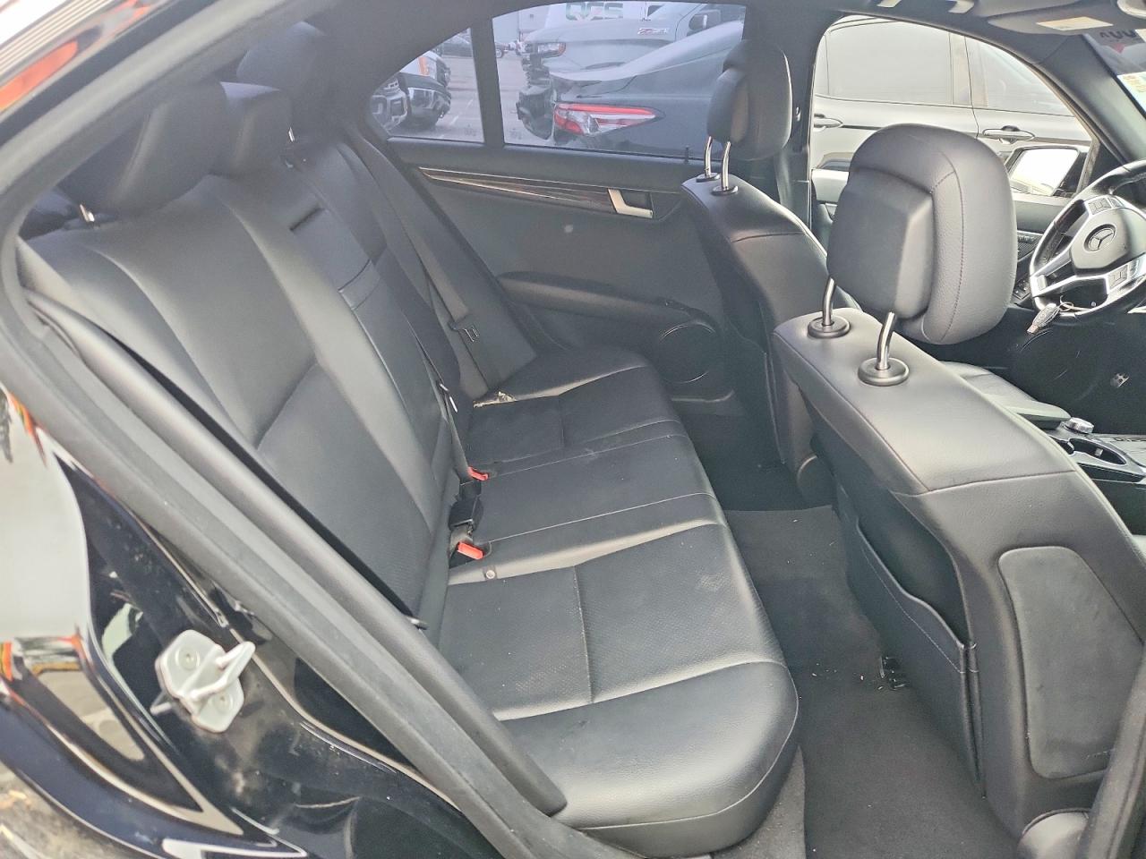 Mercedes-Benz C-Class 300 4matic