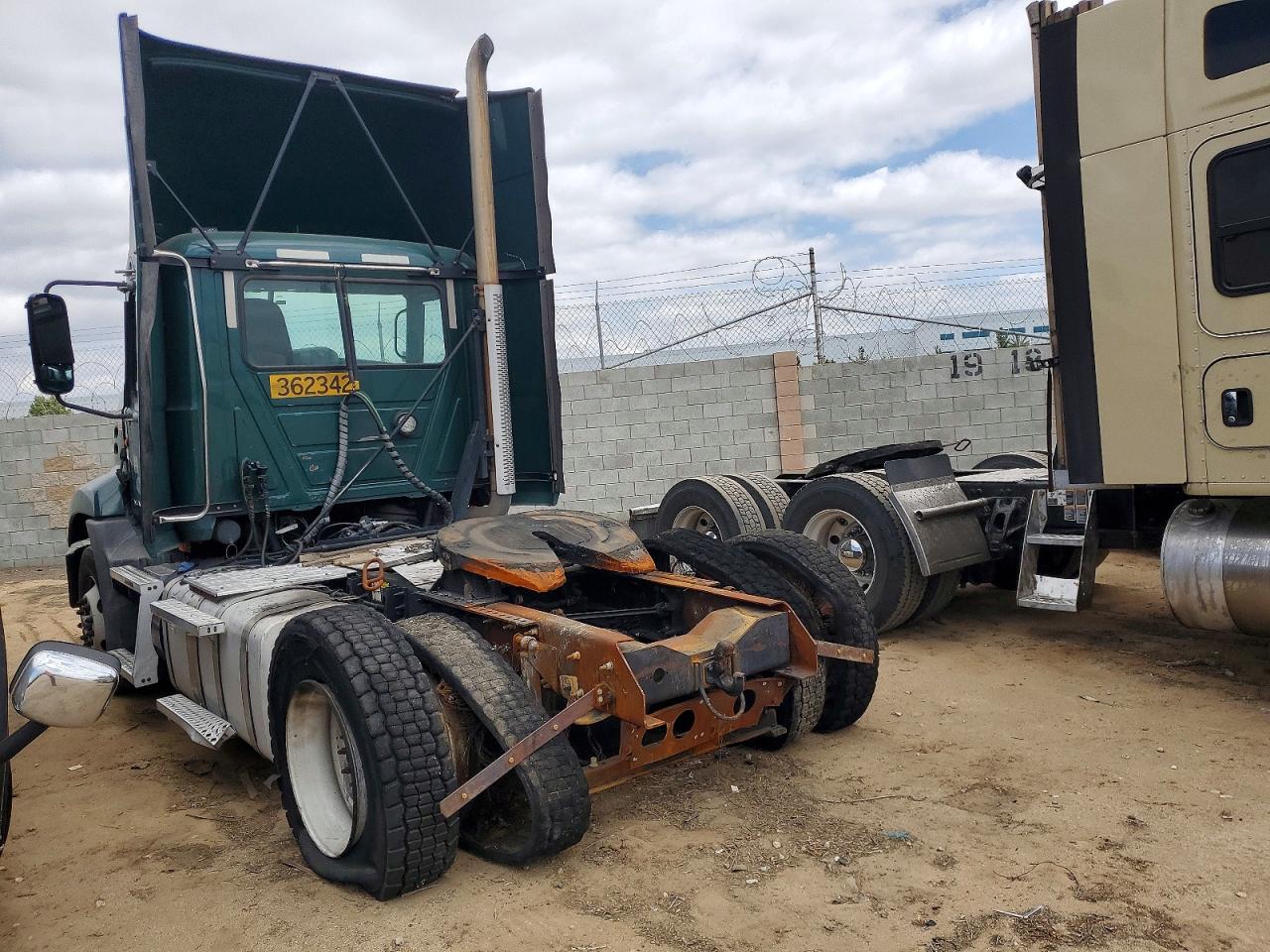 Mack 600 Cxu600