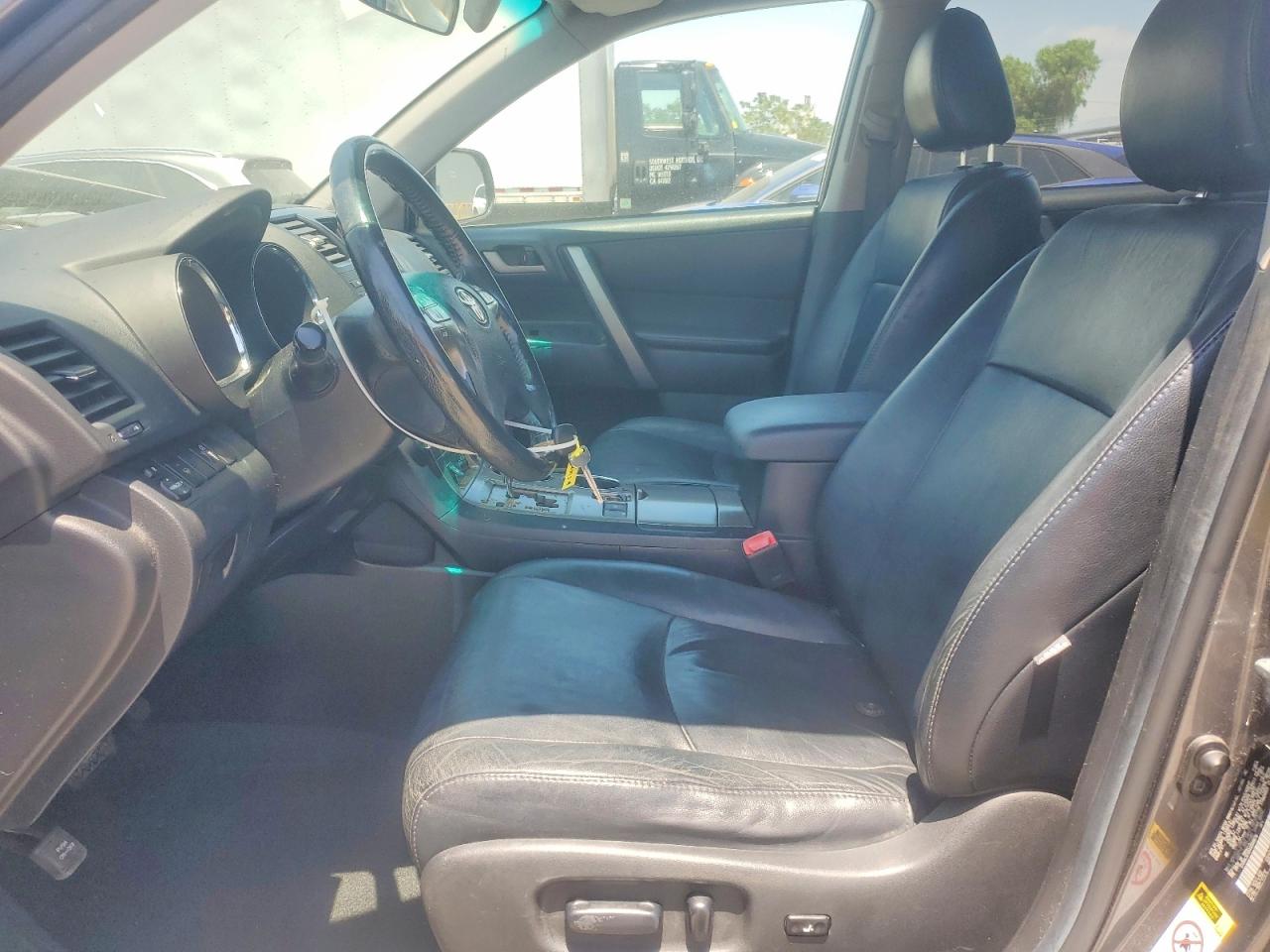 Toyota Highlander Se