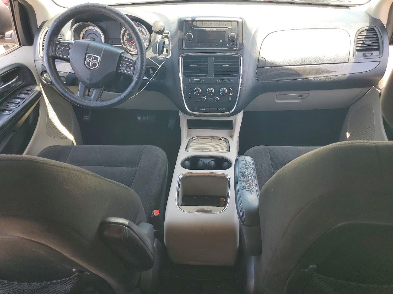 Dodge Caravan Sxt