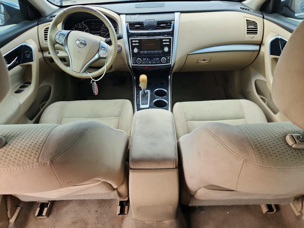 Nissan Altima Sv