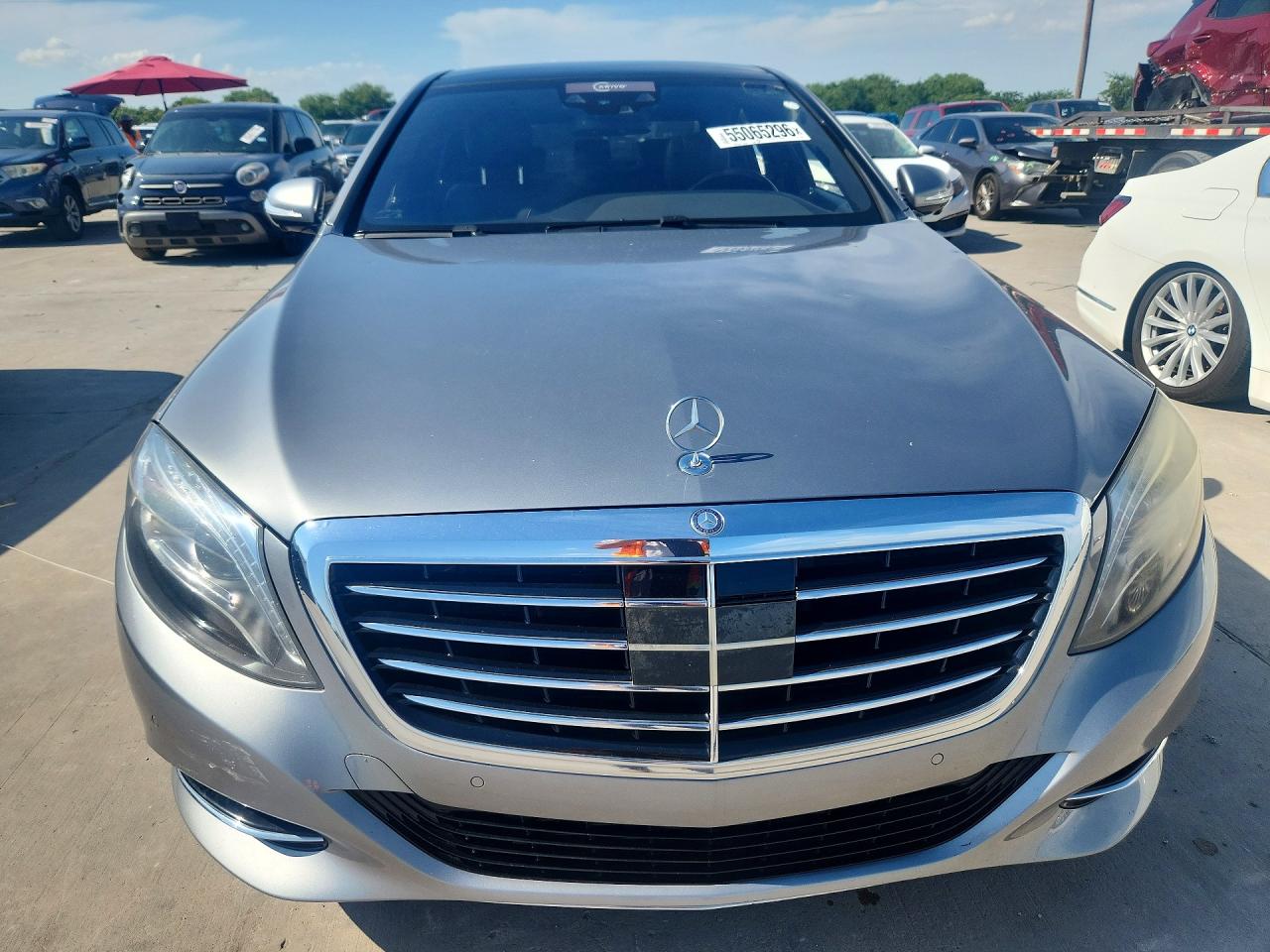 Mercedes-Benz S-Class 550