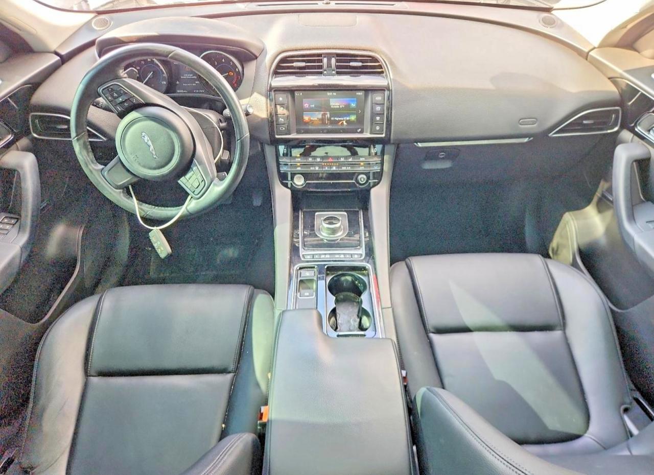 Jaguar F-PACE Premium