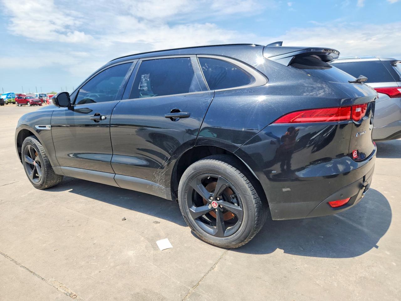 Jaguar F-PACE Premium
