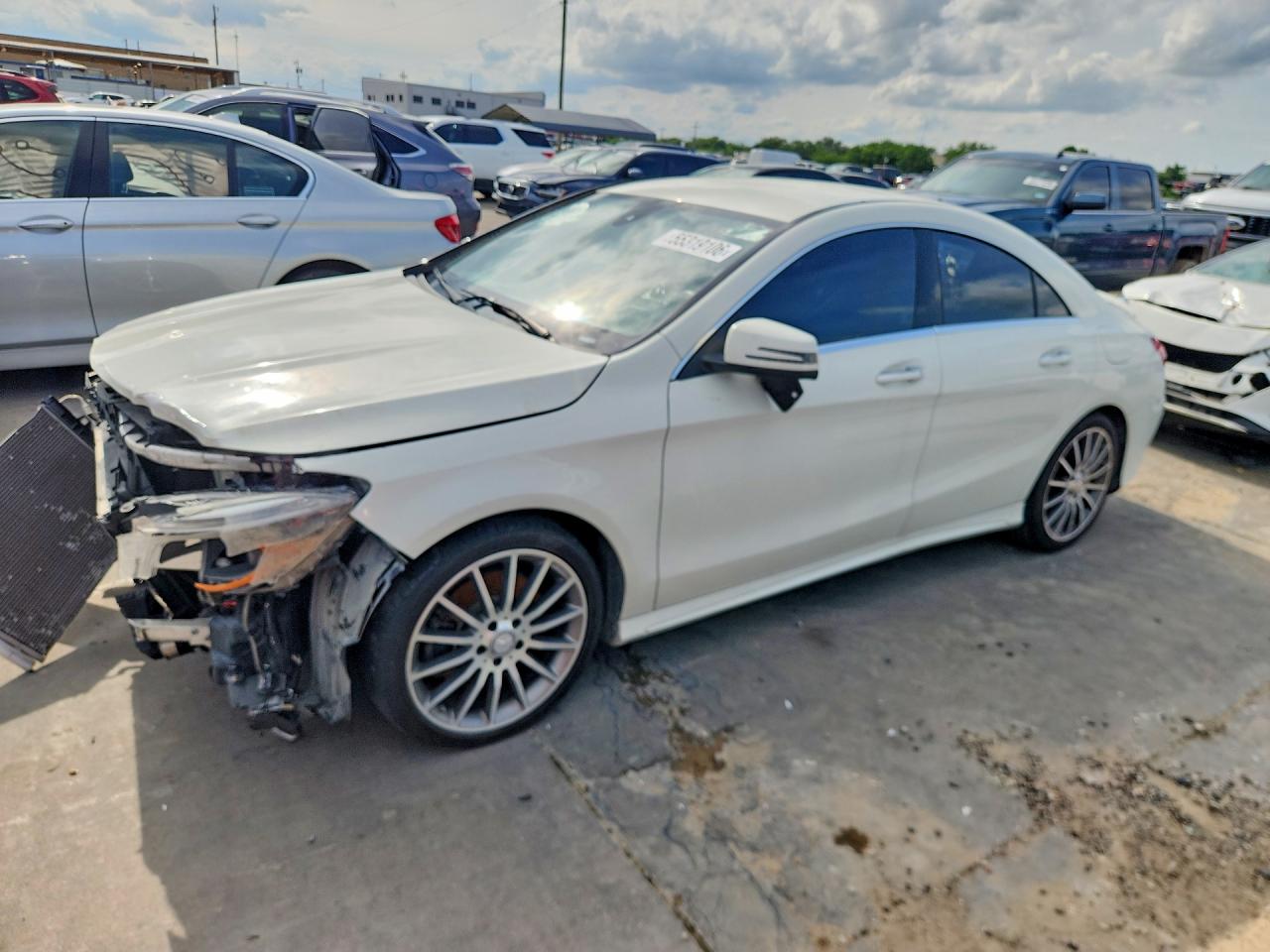 Salvage Mercedes-Benz Cla-class Image