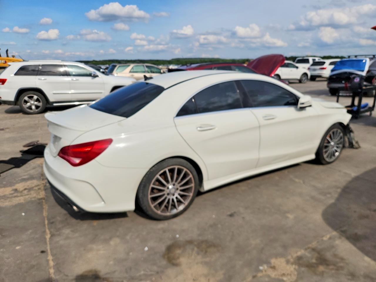 Mercedes-Benz Cla-class 250