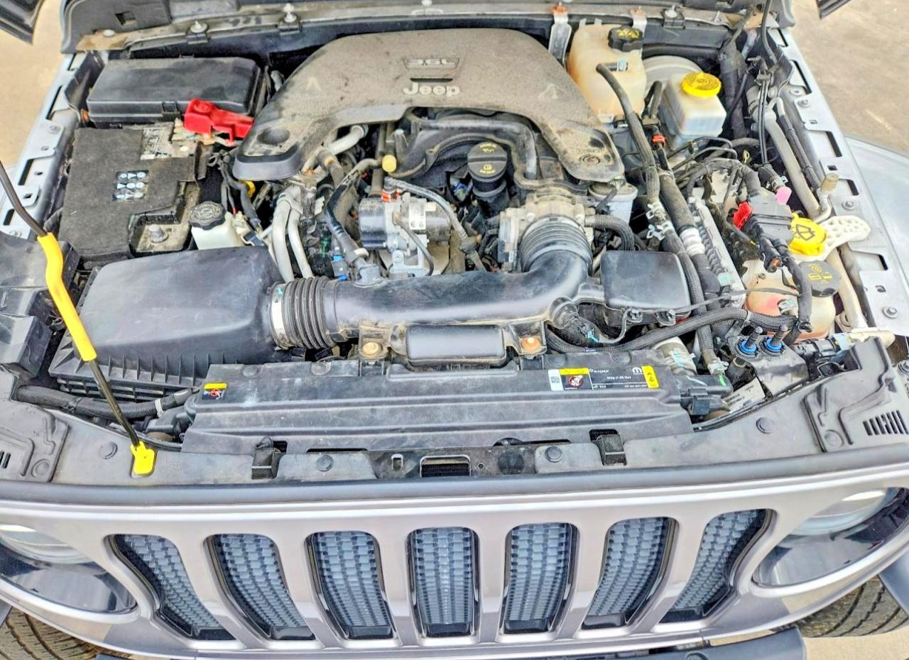 Jeep Wrangler Sahara