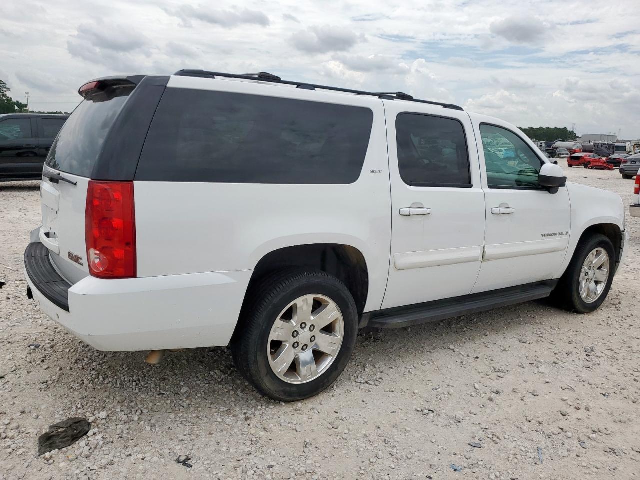 GMC Yukon C1500