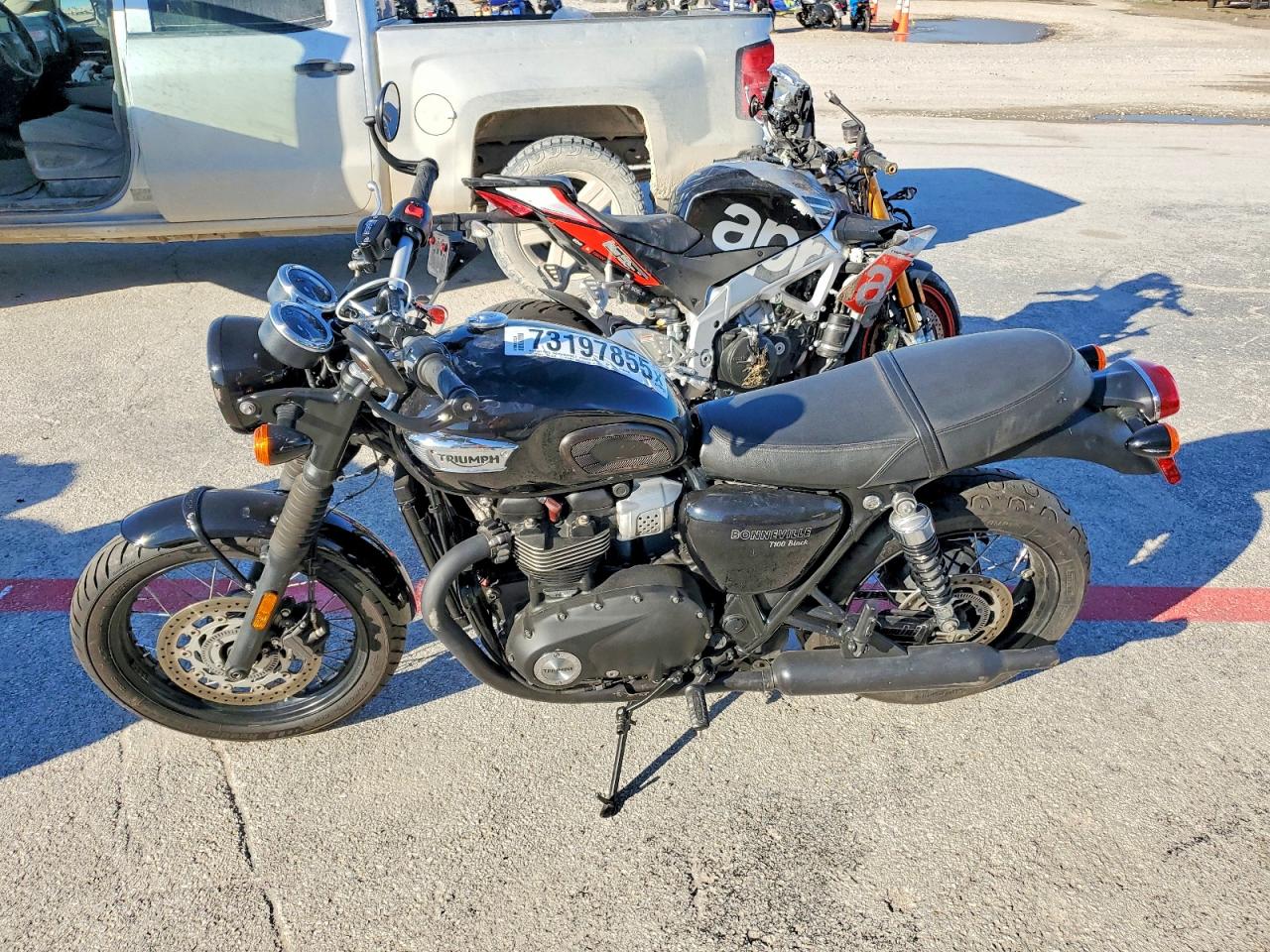 Triumph Bonneville T100