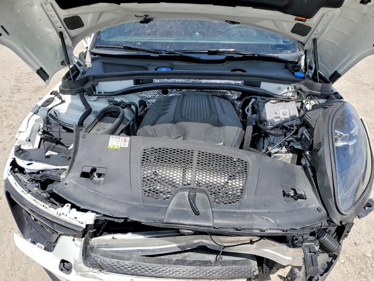 Porsche Macan Base