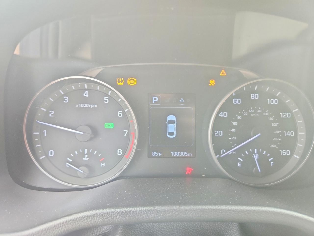 Hyundai ELANTRA Sel