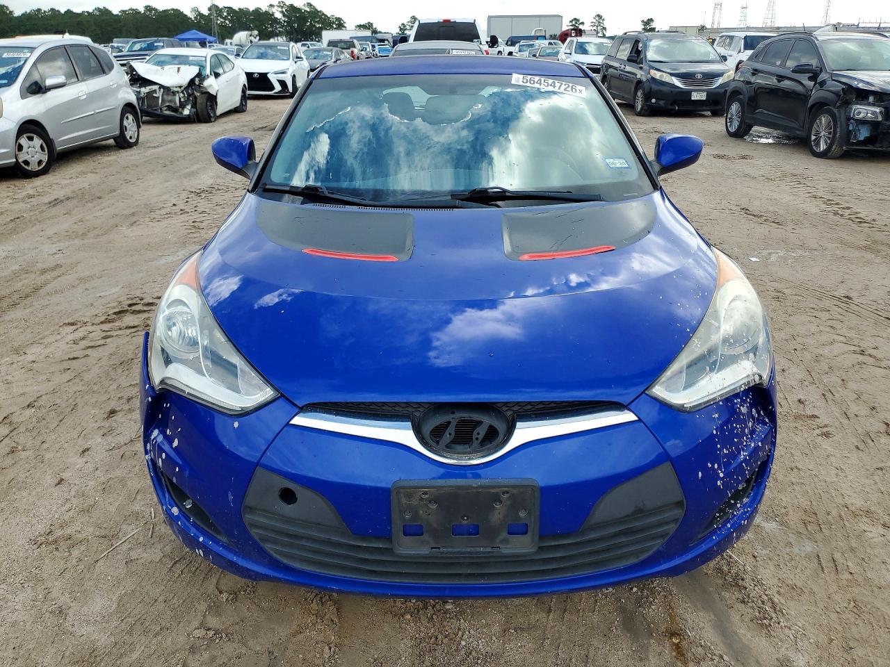 Hyundai VELOSTER Base