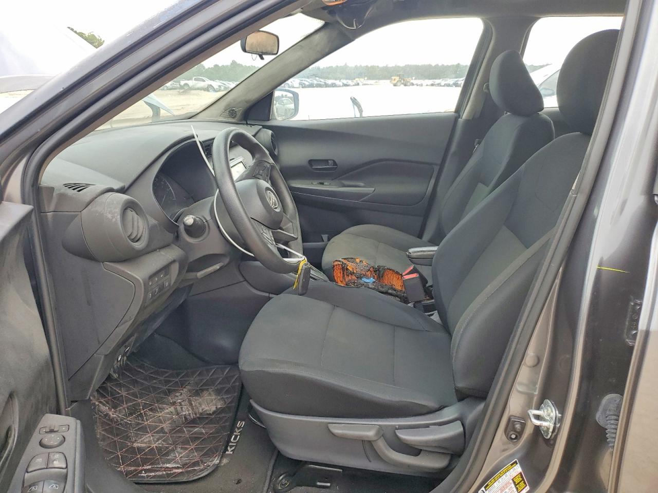 Nissan Kicks S