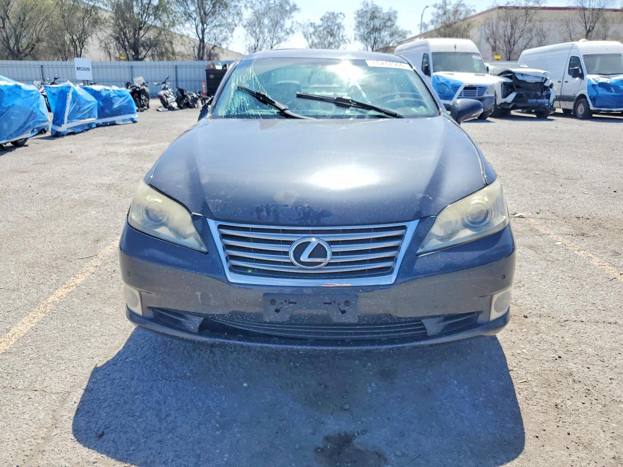 Lexus Es Base