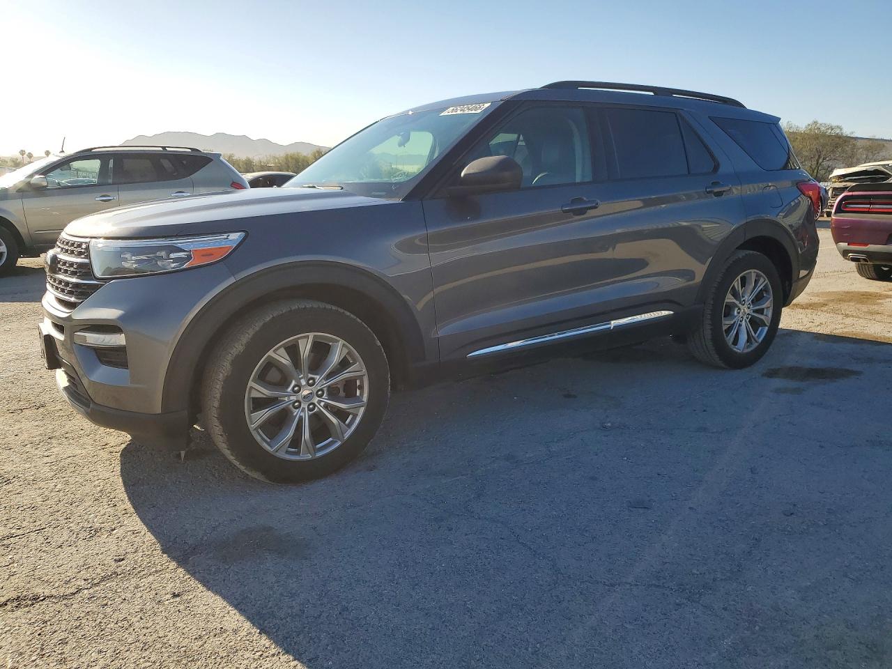 Salvage Ford Explorer Image