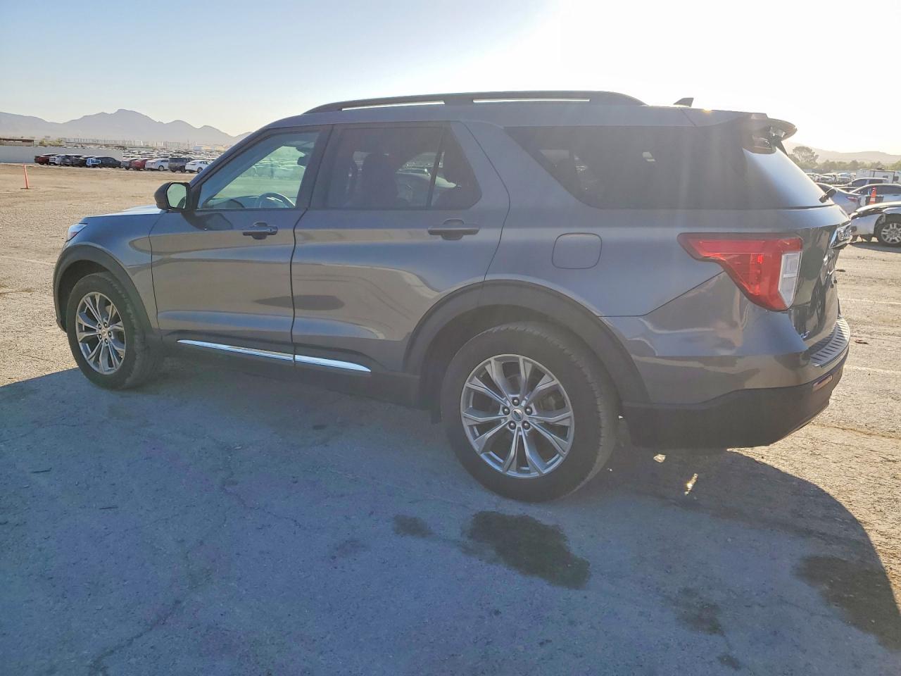 Ford Explorer Xlt