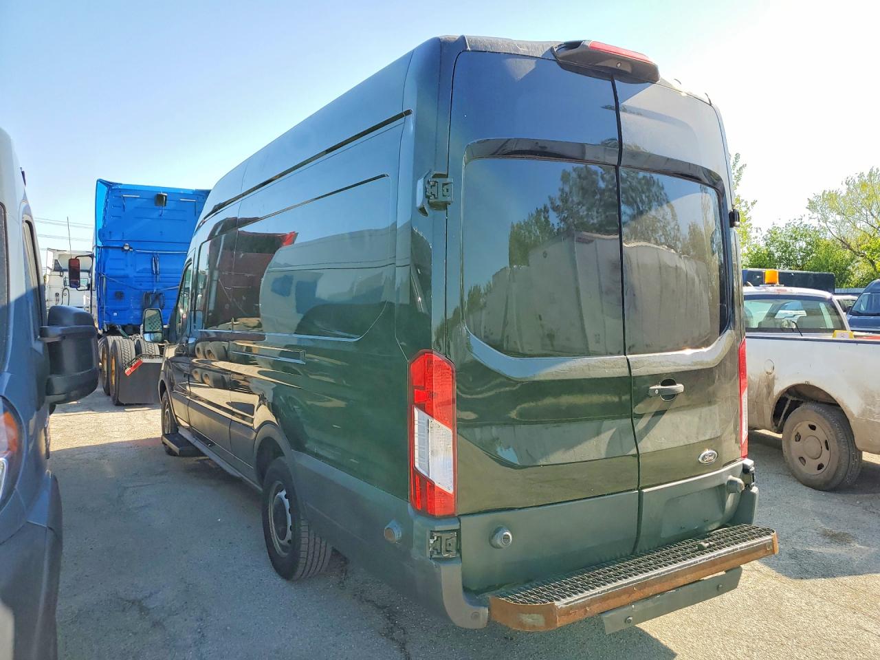 Ford Transit T-250