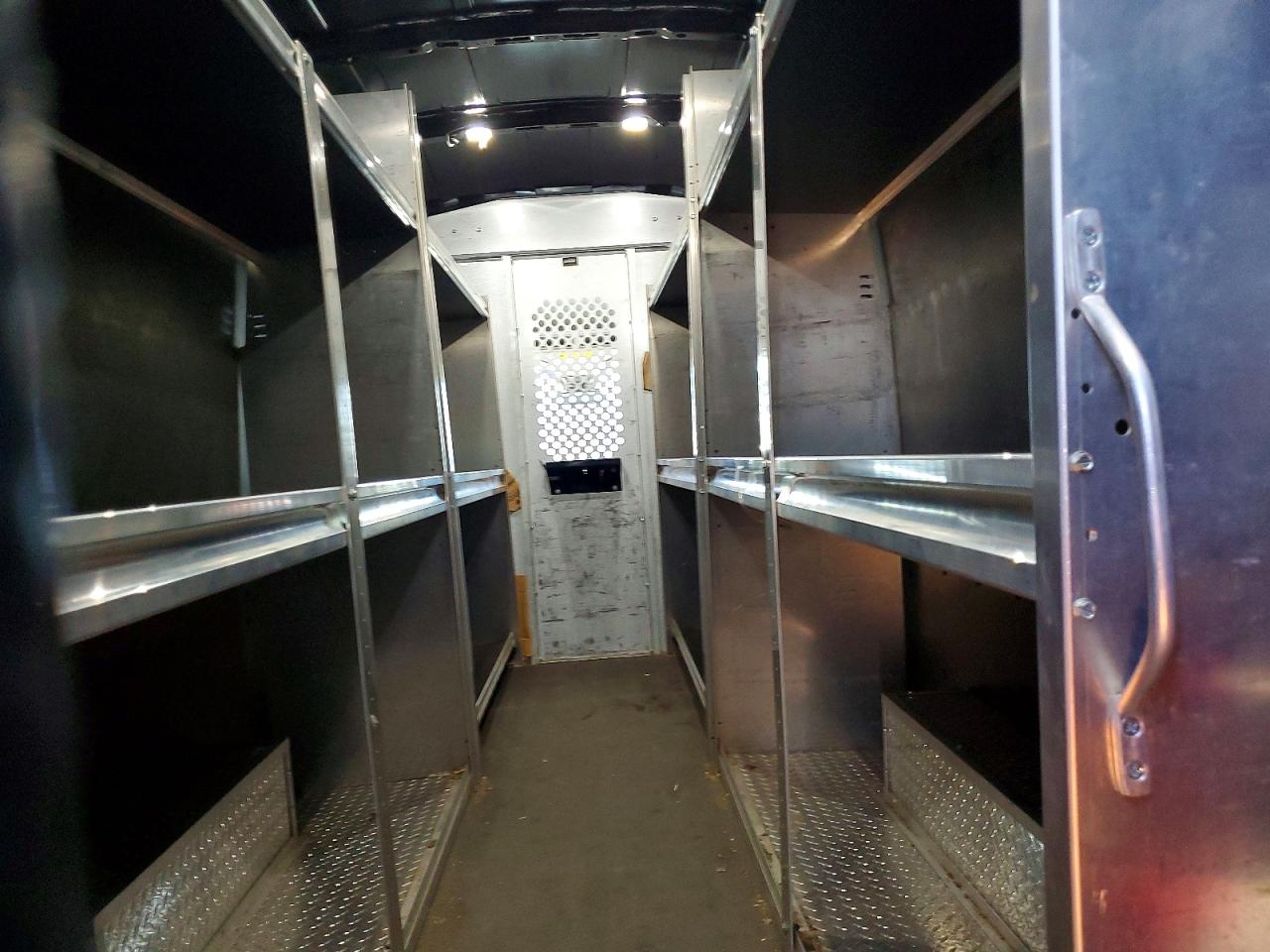 Ford Transit T-250