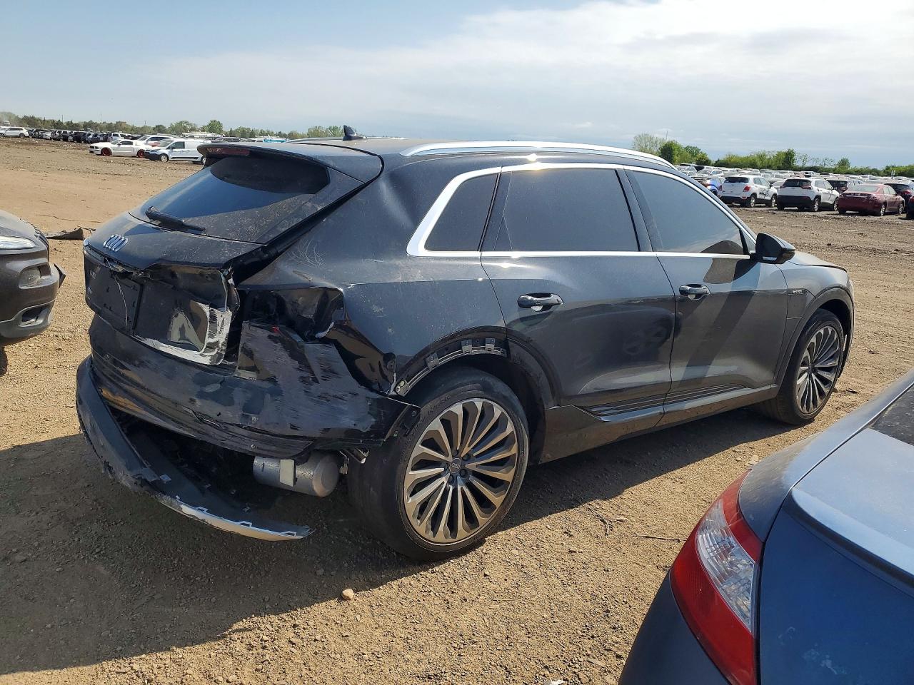 Audi e-tron Prestige