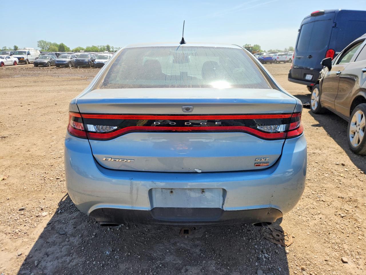Dodge Dart Sxt