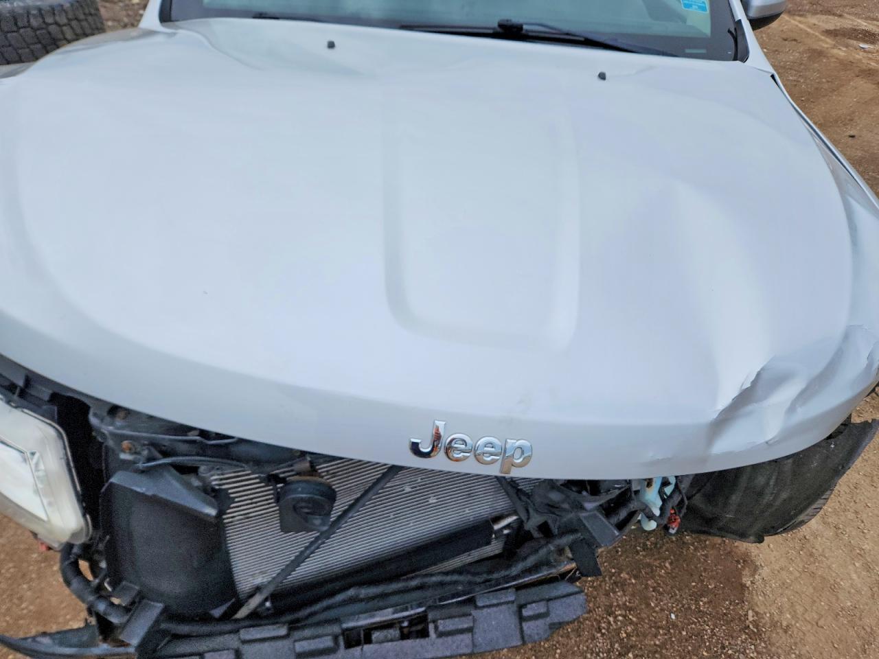 Jeep Cherokee Laredo