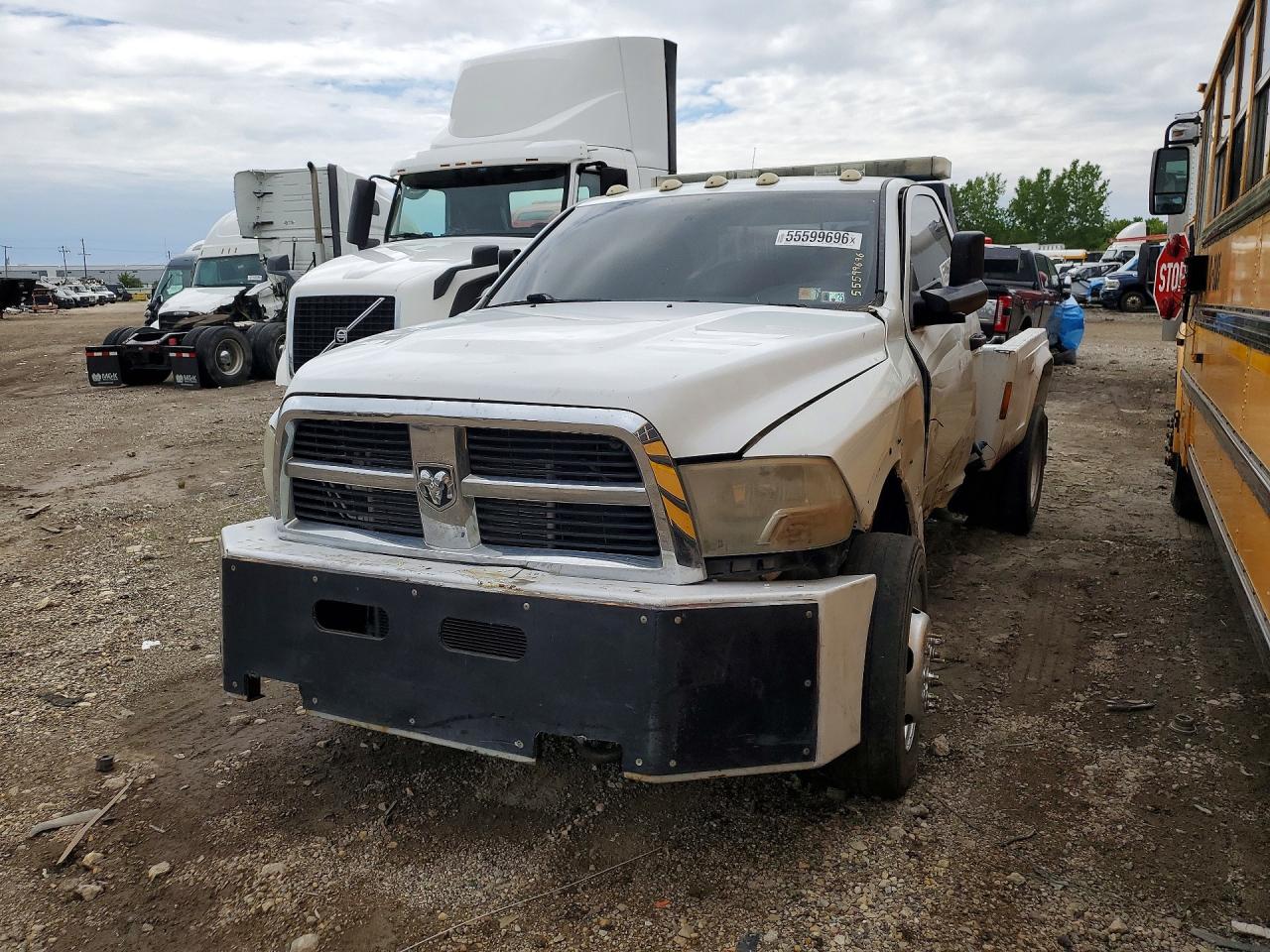 Salvage Dodge Ram 5500 Image
