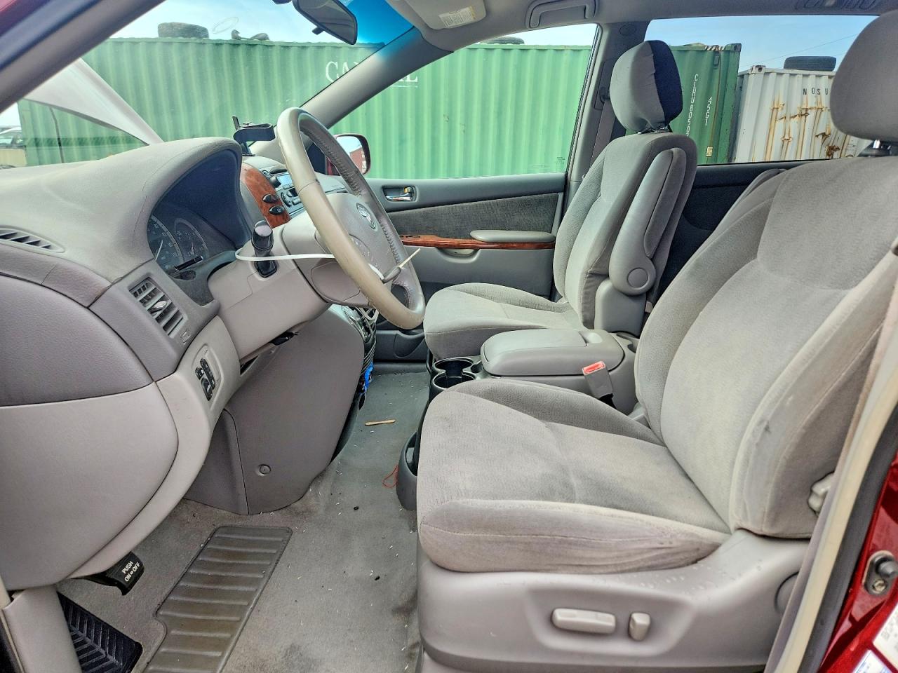 Toyota Sienna Xle 7 Passenger