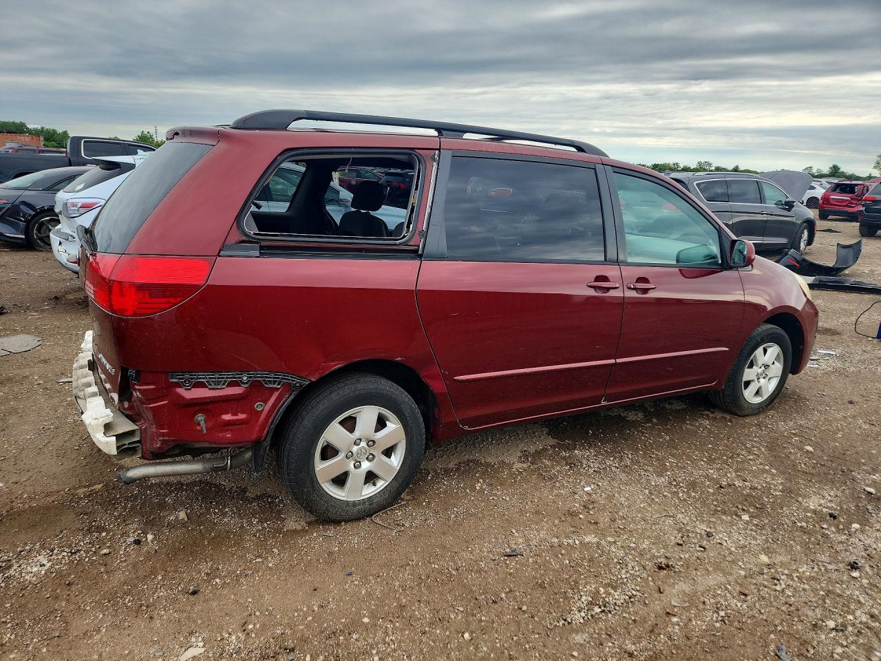 Toyota Sienna Xle 7 Passenger