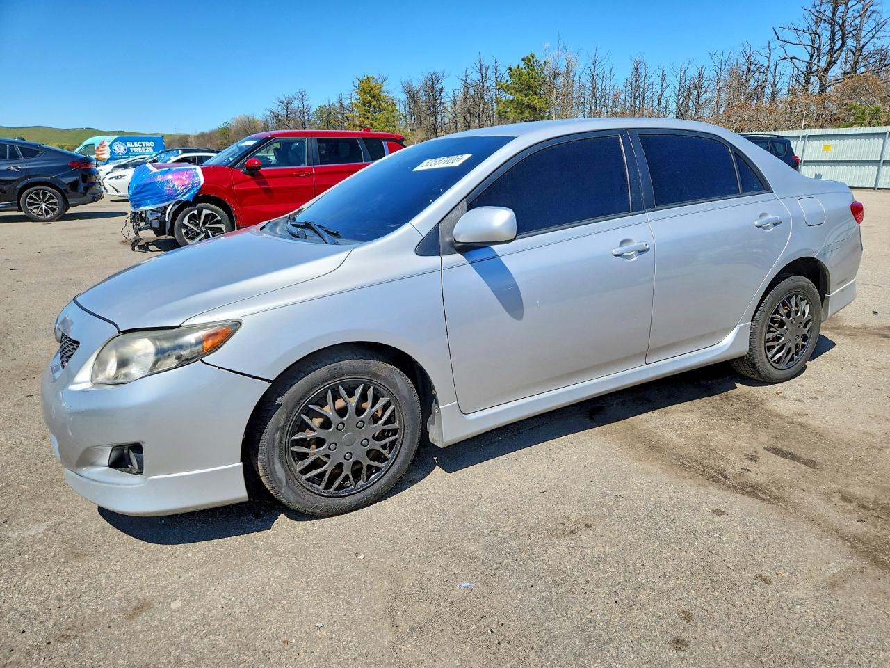 Salvage Toyota Corolla Image