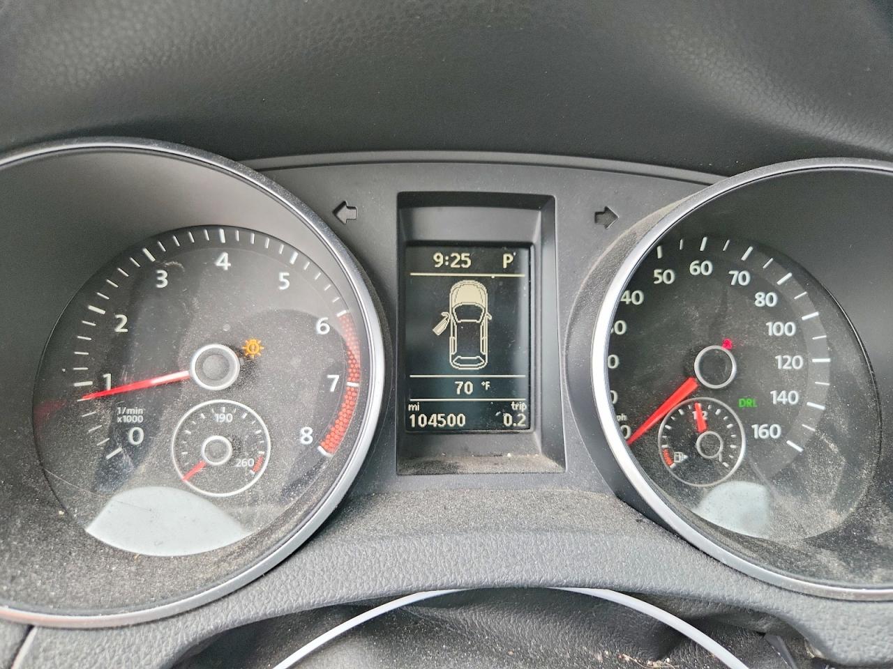 Volkswagen Jetta S