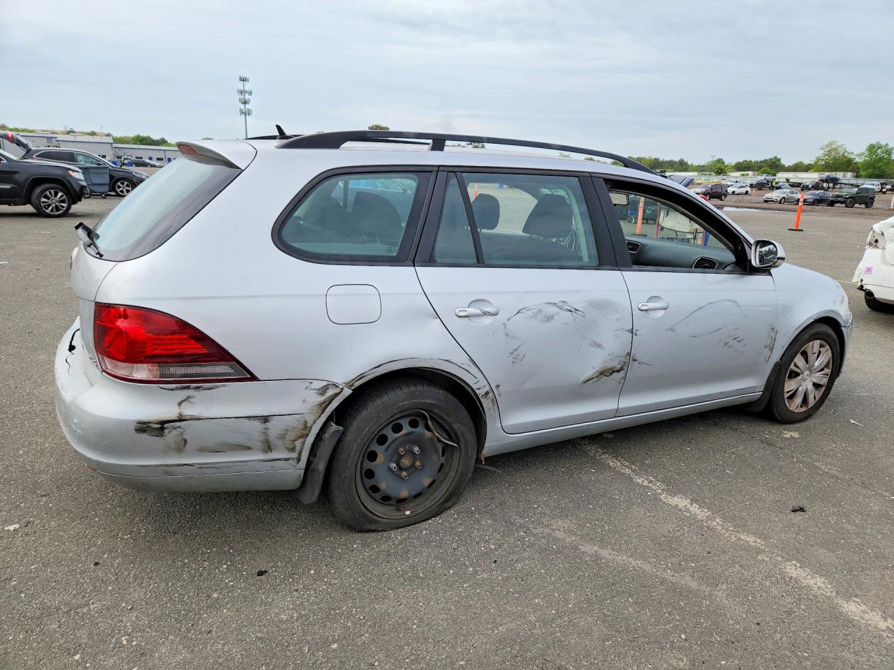 Volkswagen Jetta S