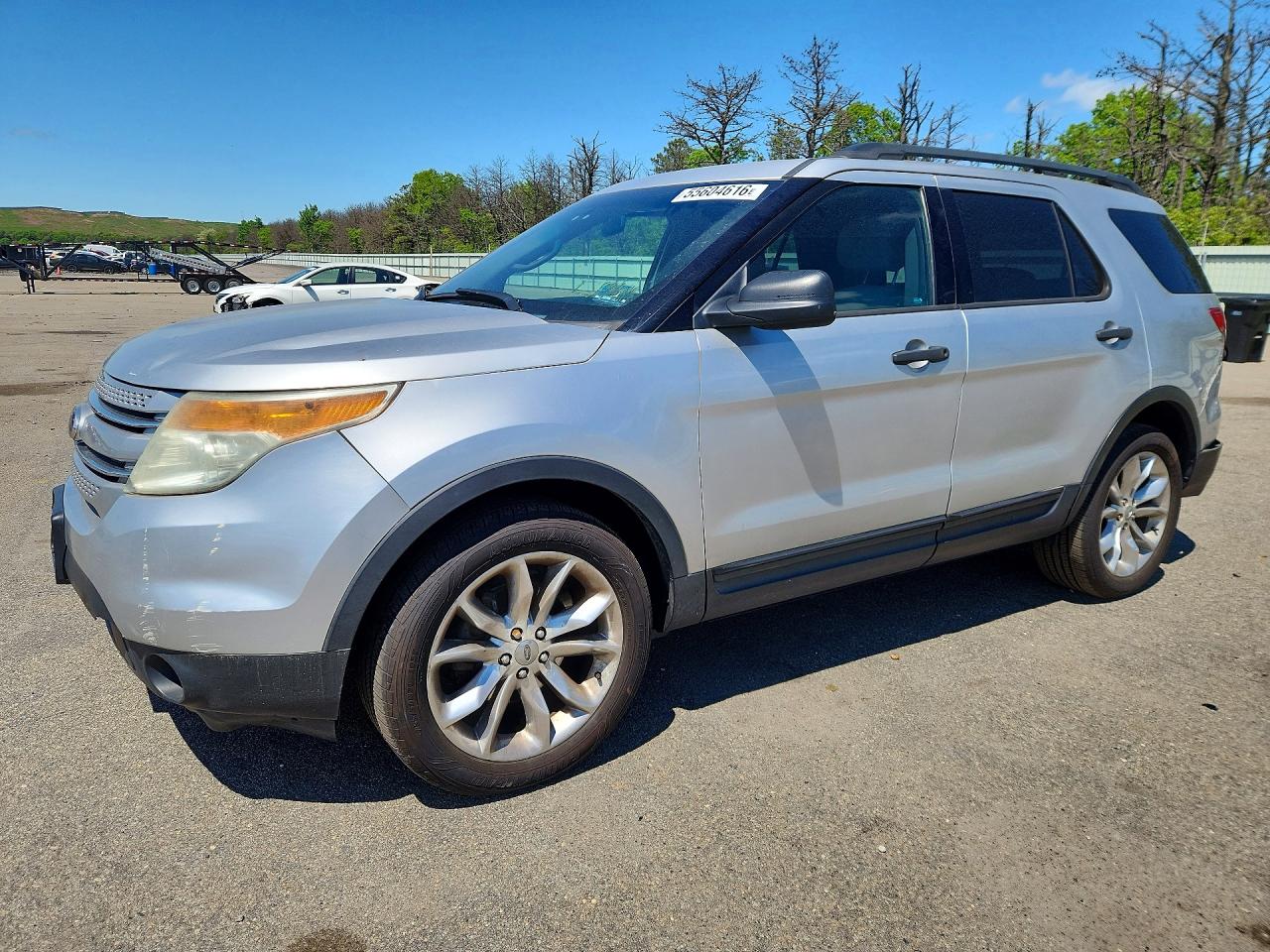 Salvage Ford Explorer Image