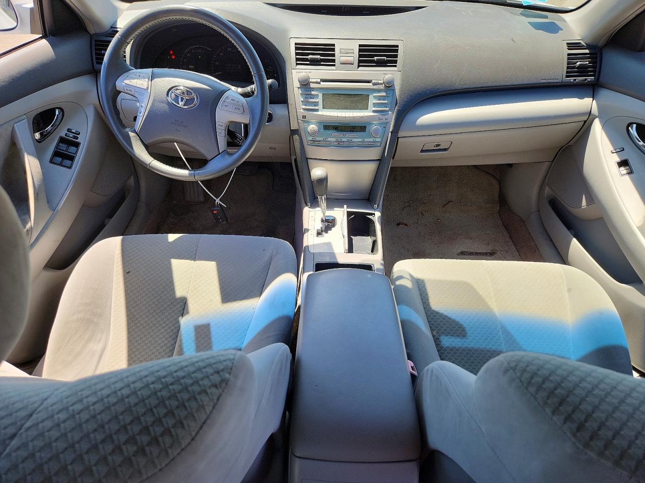 Toyota Camry Hybrid