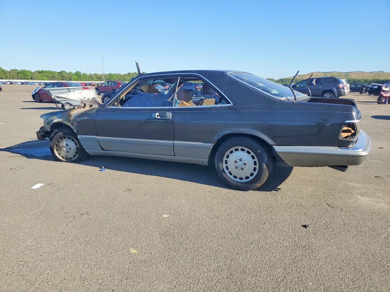 Mercedes-Benz 560-Class Sec