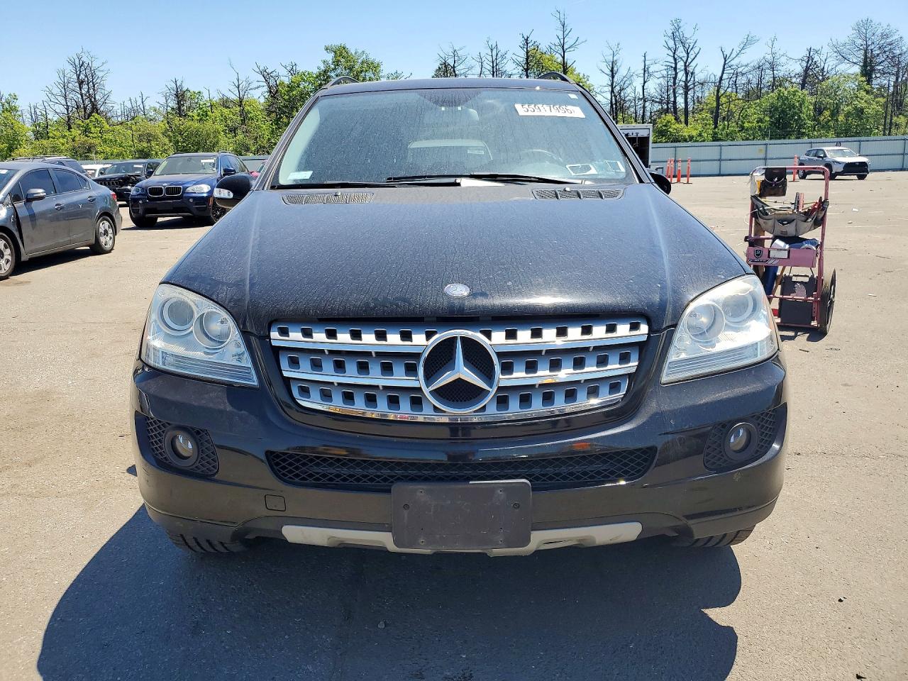 Mercedes-Benz M-Class 350