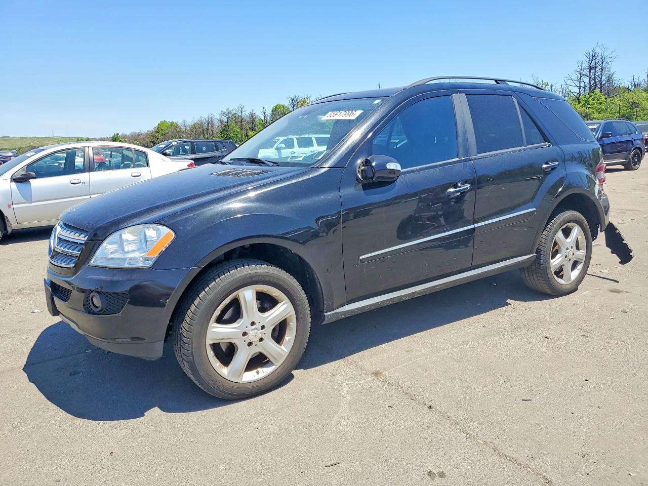 Salvage Mercedes-Benz M-Class Image