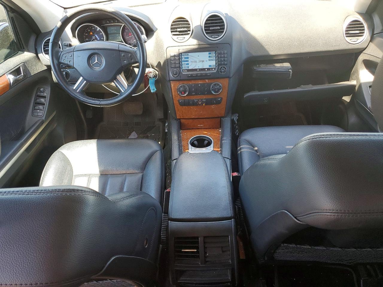 Mercedes-Benz M-Class 350