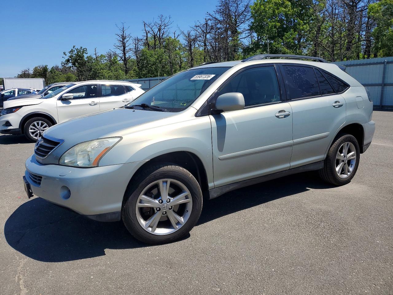 Salvage Lexus RX Image
