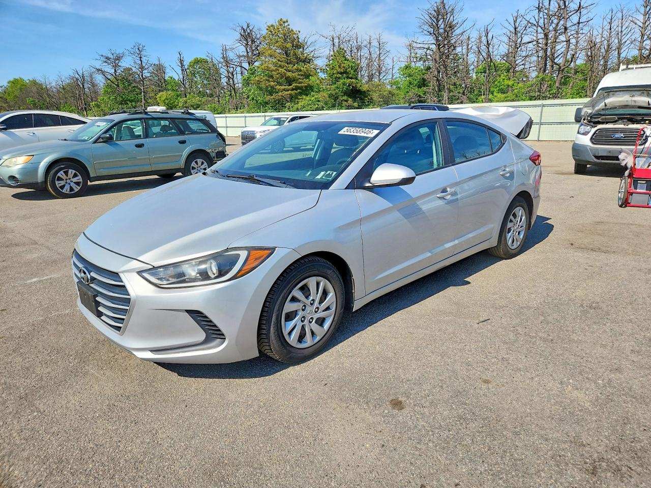 Salvage Hyundai ELANTRA Image