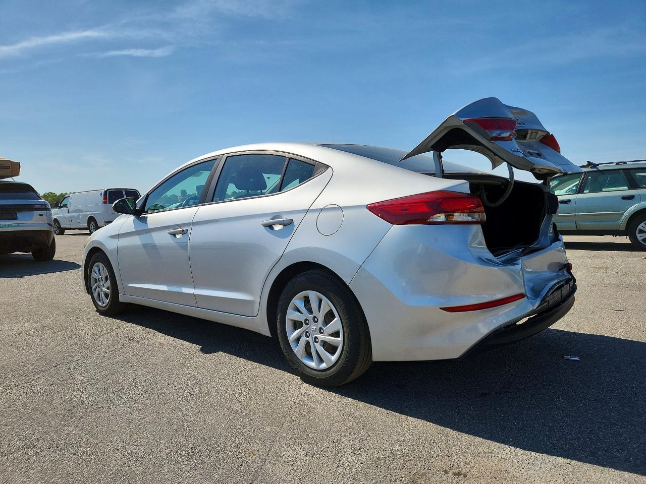 Hyundai ELANTRA Se