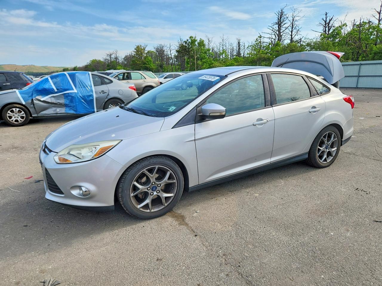 Salvage Ford Focus Image